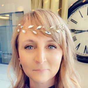 Meet your Posher, Catherine